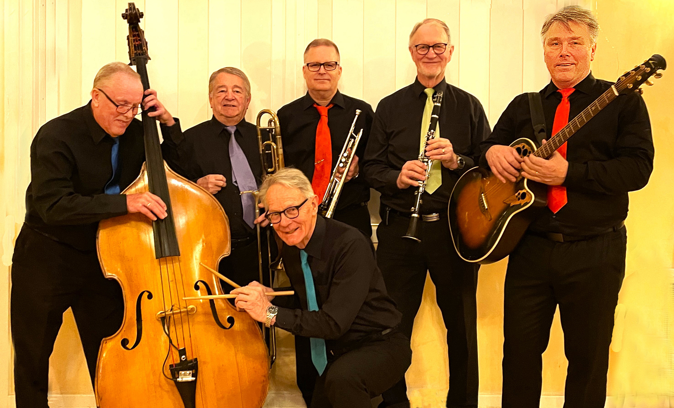 SIR BOURBON DIXIELAND BAND SIR BOURBON DIXIELAND BAND